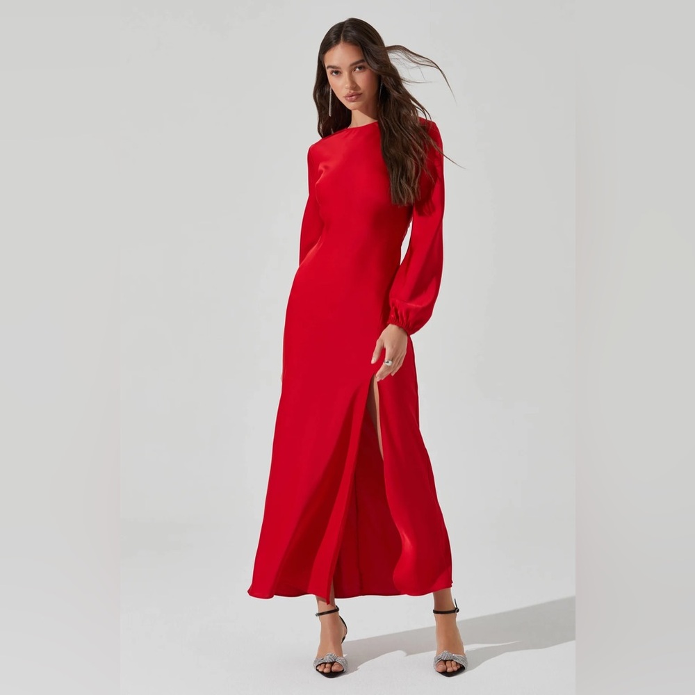 ASTR the Label Elyse Satin Maxi